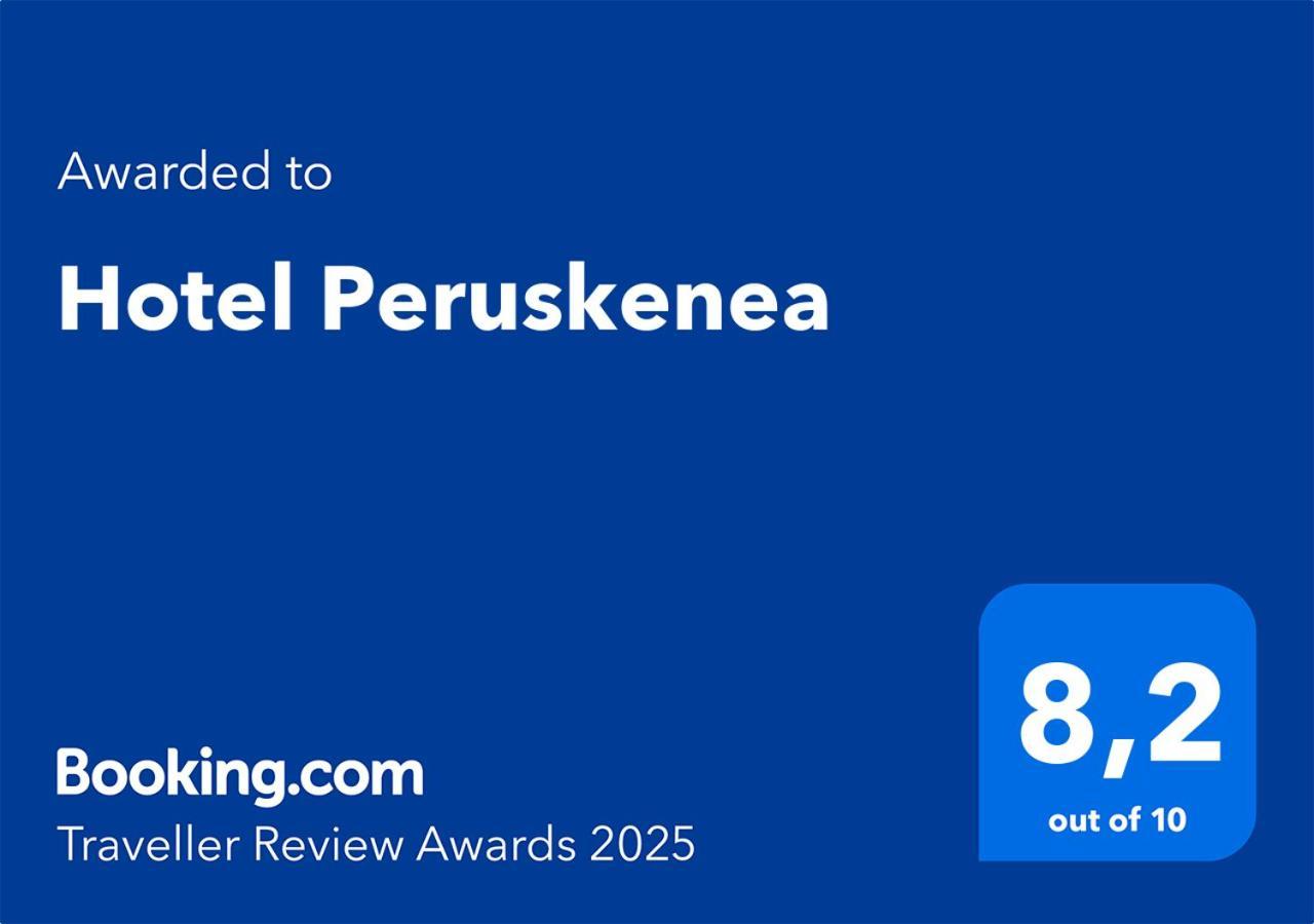 Hotel Peruskenea Jaunsaras Ngoại thất bức ảnh